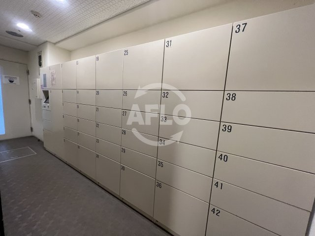 吹田市春日２丁目の賃貸マンションのその他共用部分|レジオンスクエア緑地公園2番館　宅配ボックス