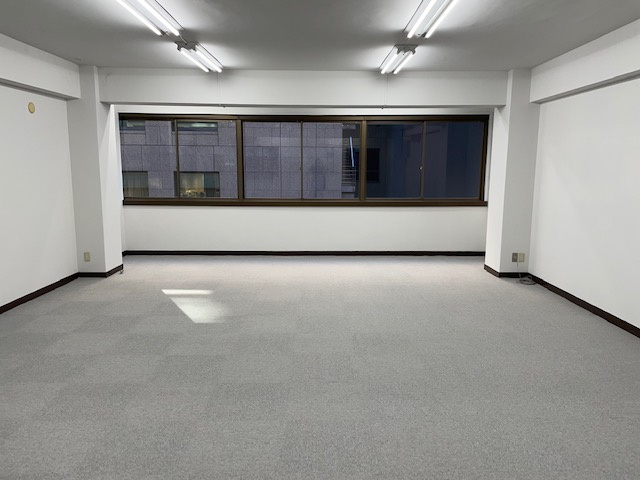 中央区銀座３丁目の事務所の内装