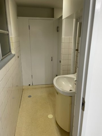 中央区銀座３丁目の事務所の洗面所