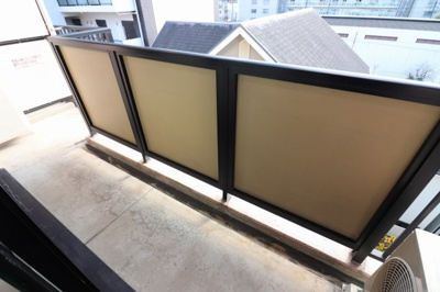 【バルコニー】 | カーレンベルグ