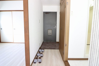 【玄関】 | カーレンベルグ