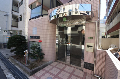 【エントランス】 | カーレンベルグ