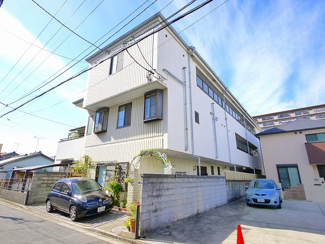 雅叙園ハイツの外観|キレイな外観です。