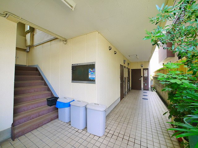 雅叙園ハイツのエントランス|エントランス