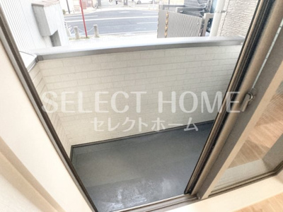 【バルコニー】 | Ｃａｓａ　Ｖｅｒｄｅ | 外からの目が気にならないバルコニーで洗濯物が干せます