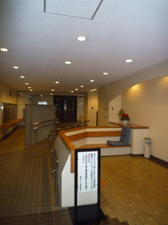 【エントランス】