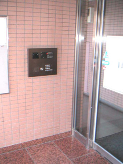 【エントランス】