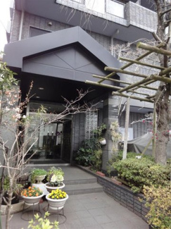 【エントランス】