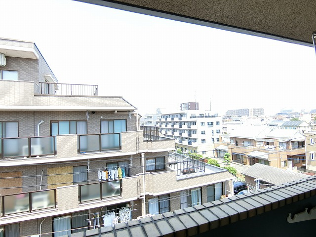 耕和ビルの展望
