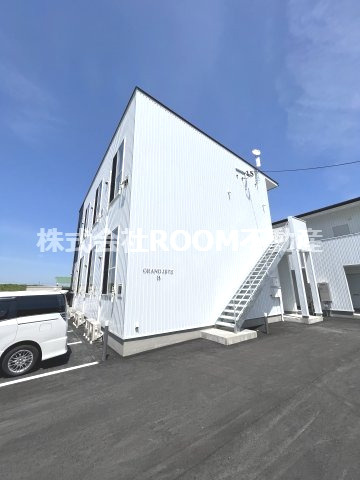 GRAND　JUTE(グランジュテ)　Bの駐車場|駐車場完備です
