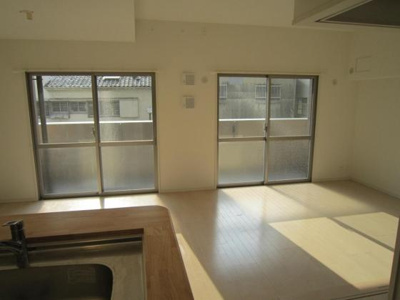  | ＬＵＦＥＬＩ