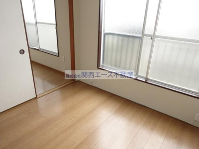  | ロイヤル野崎