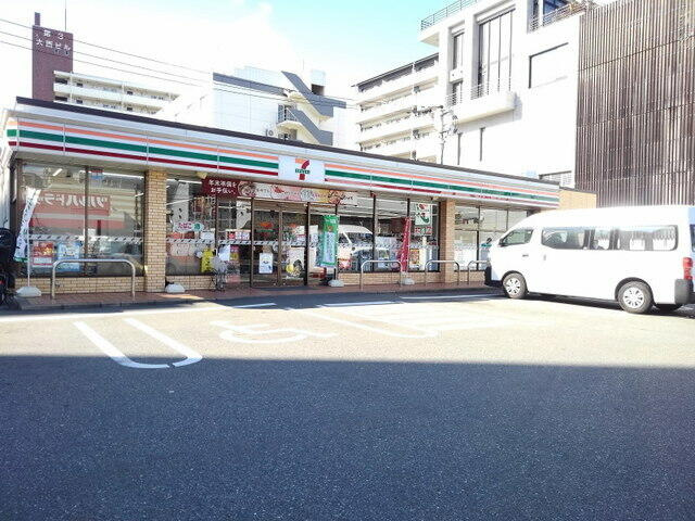 【周辺】 | ラ　メゾン　ド　ナチュ－ル | セブンイレブン博多竹…まで130m