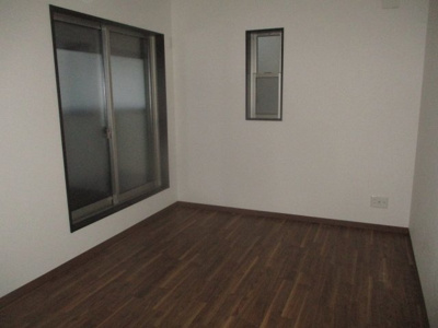 【居間・リビング】 | Garden Mansion 鶴見橋