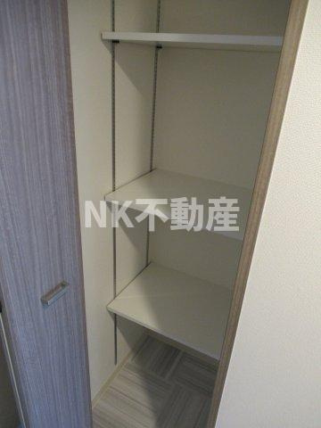 【収納】 | BO BEDRE MIKURIYA(ボーベダーミクリヤ）（八戸ノ里賃貸） | 便利な収納スペースです
