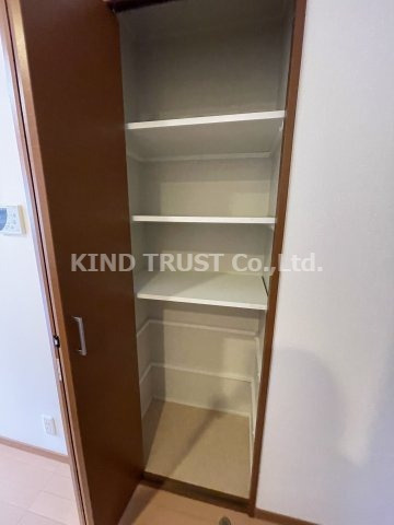 ティーズガーデンの収納|小物を収納するのに便利です