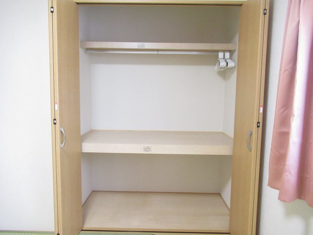 レ・アール飯田Ⅱの収納