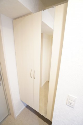 【収納】 | アーバンシャトー千葉 | ※同物件・同タイプの写真です。