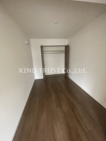 ローレルハイツ北天満2号棟の居間・リビング|ゆったりとしたリビングです