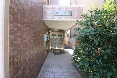 【エントランス】 | ロリオン