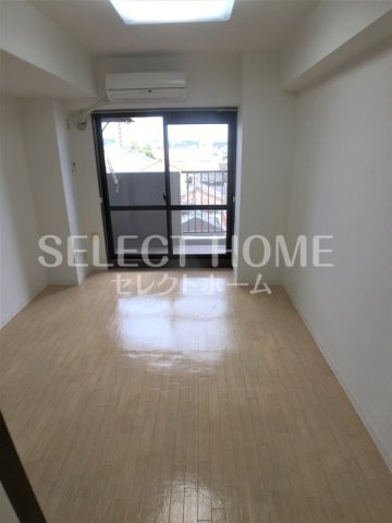 【居間・リビング】 | 藤和シティコープ伝馬通 | ゆったりとしたリビングです