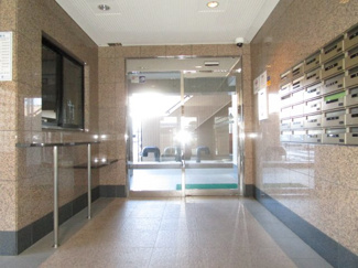 【エントランス】