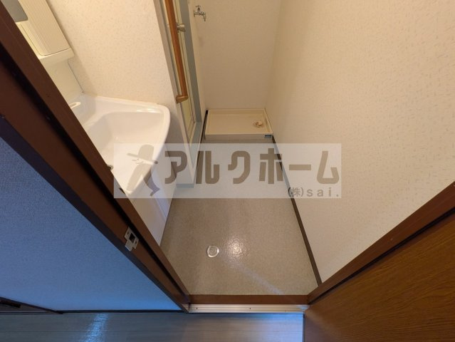 ハイグレード高井田の玄関