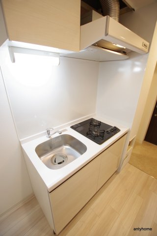 ワールドアイ難波南PORTA 仲介手数料無料のキッチン