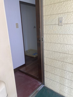 【玄関】 | ラフォーレ石岡A棟