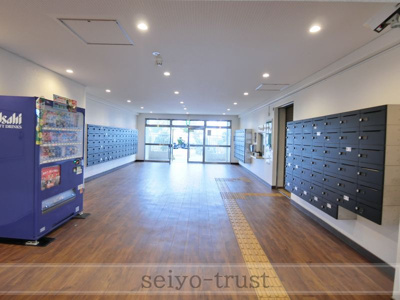 【エントランス】 | ビレッジハウス光南タワー