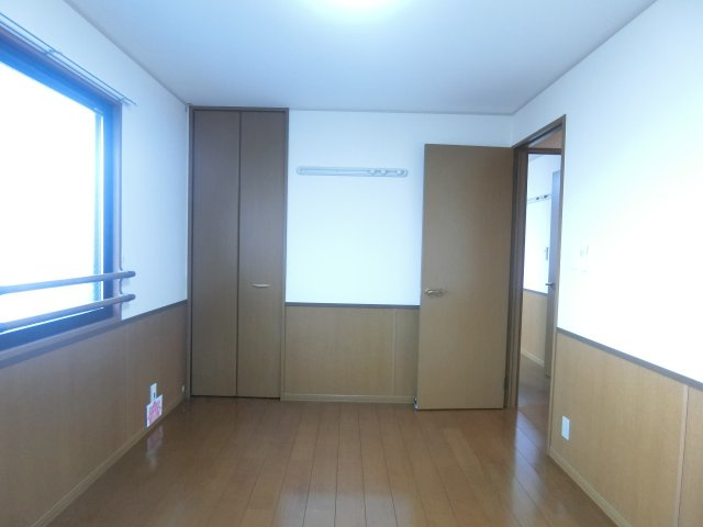 マンマミーヤB棟の洋室