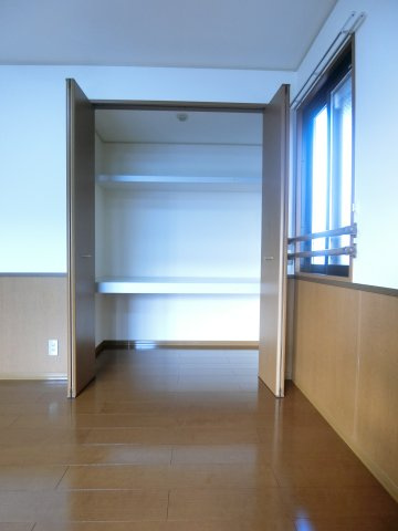 マンマミーヤB棟の収納