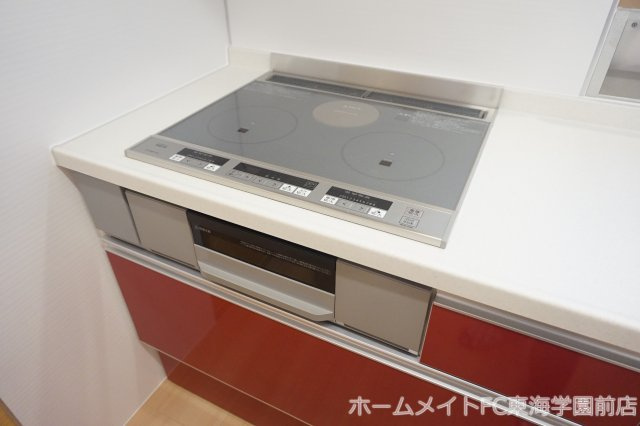 熊本市東区戸島西１丁目のアパートのキッチン