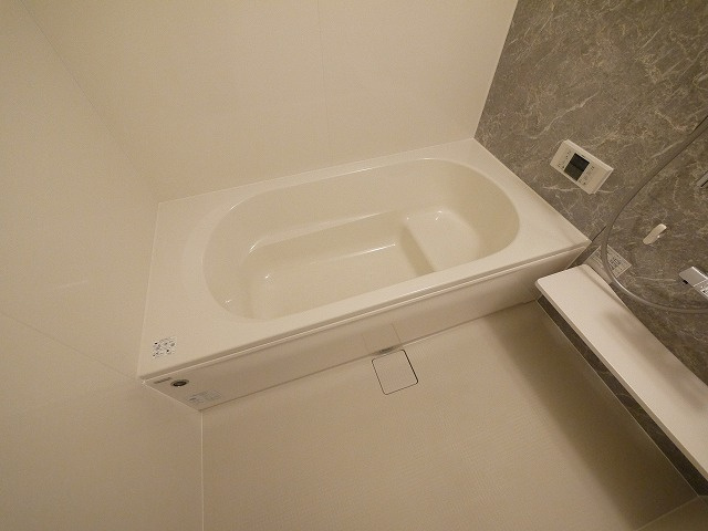 Cuore 都跡の浴室|コンパクトで使いやすいお風呂です