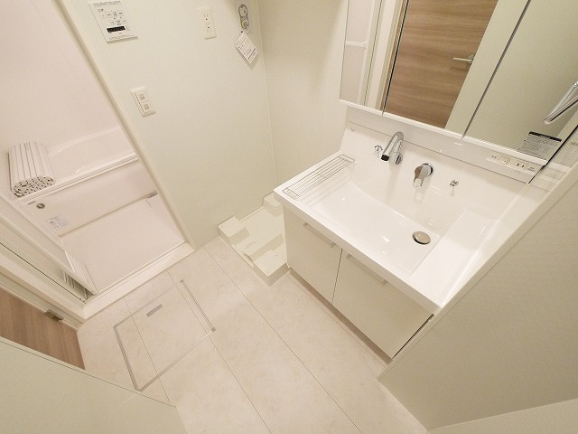 Cuore 都跡の洗面所|脱衣スペースもあります