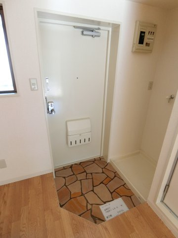 ロイヤルシングルの玄関