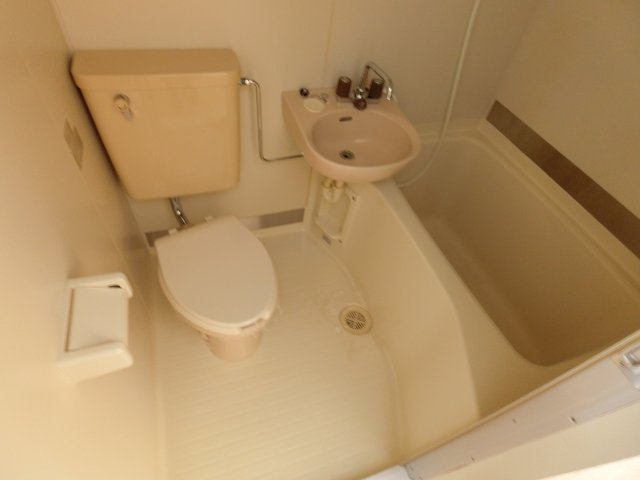 ロイヤルシングルの浴室