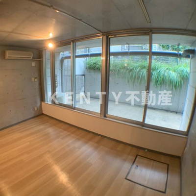 【居間・リビング】 | ネオコート久が原 | 居間です