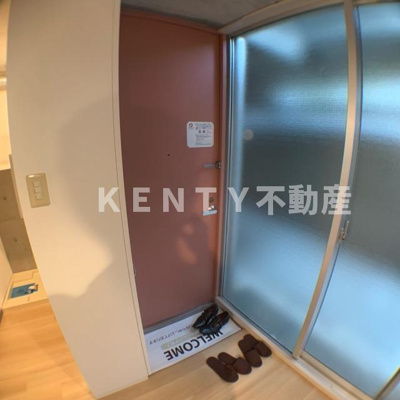 【玄関】 | ネオコート久が原 | 収納もある玄関です