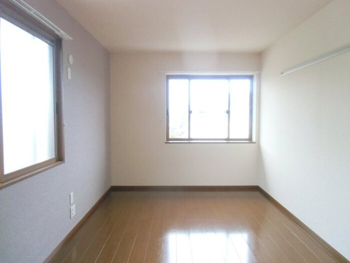 ヴィーブル鷺沼台の居間・リビング