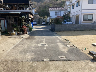 【前面道路含む現地写真】 | 売地　吉藤1丁目
