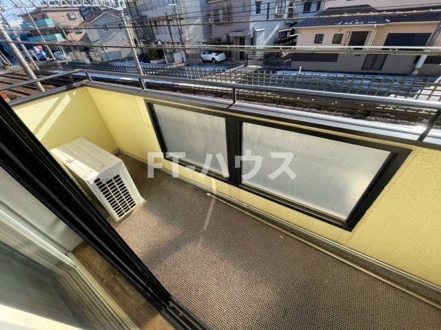 習志野市大久保２丁目のアパートのバルコニー
