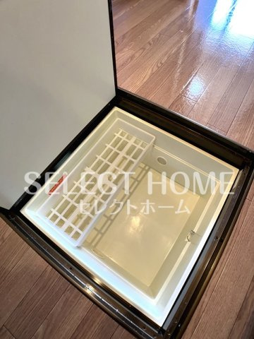  | グランディール和志山 | 落ち着いたエントランスです