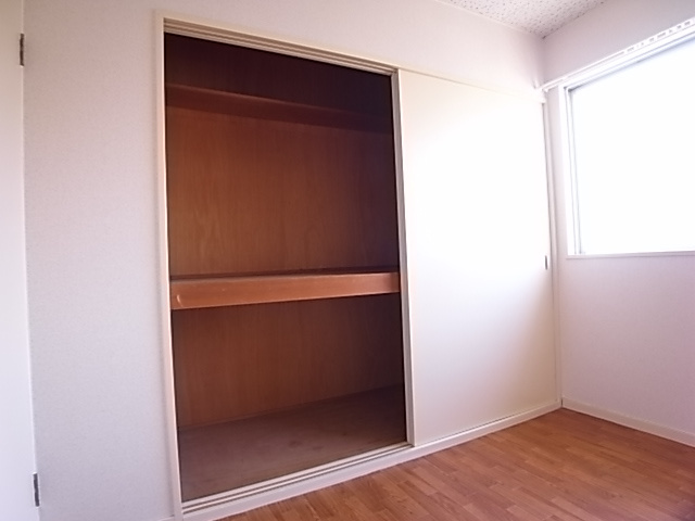ハニーサイド塩屋の収納