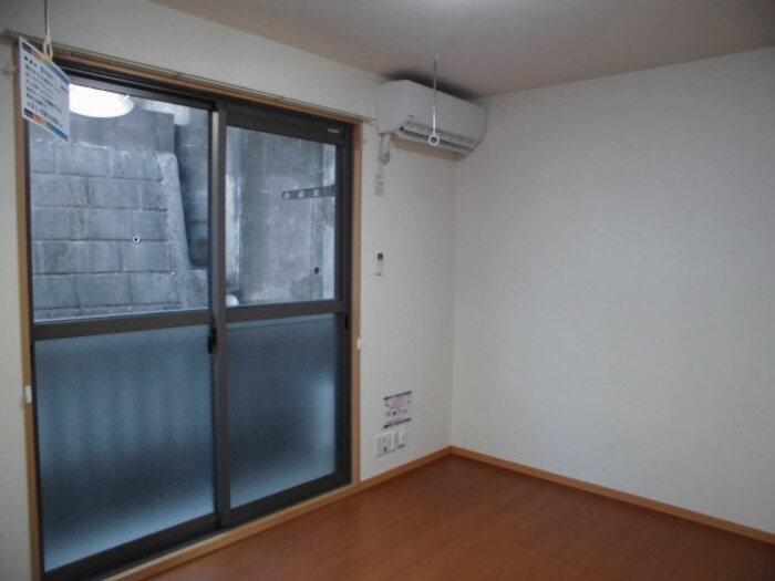 アンビシャス日吉の居間・リビング