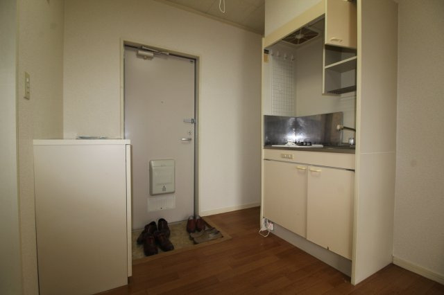 COMODO　A,B,C,Dのキッチン