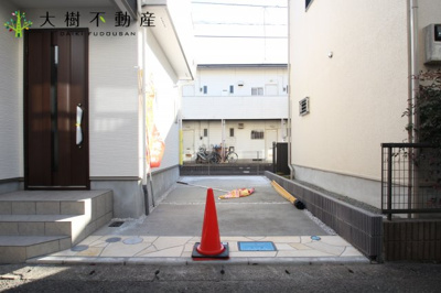 【駐車場】 | 海老名市国分北１丁目　新築一戸建て　全１棟　【仲介手数料無料】