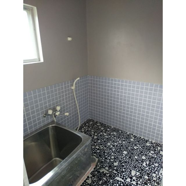 岐阜市長良宮路町１丁目の一戸建ての浴室