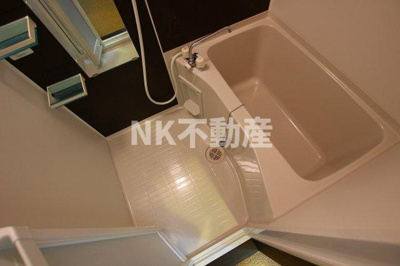 【浴室】 | 第7美和マンション（長田賃貸） | きれいなお風呂です