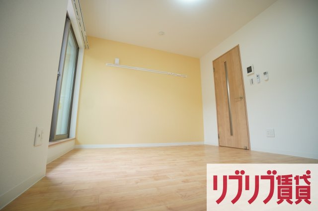 ライブリー千葉松波の居間・リビング